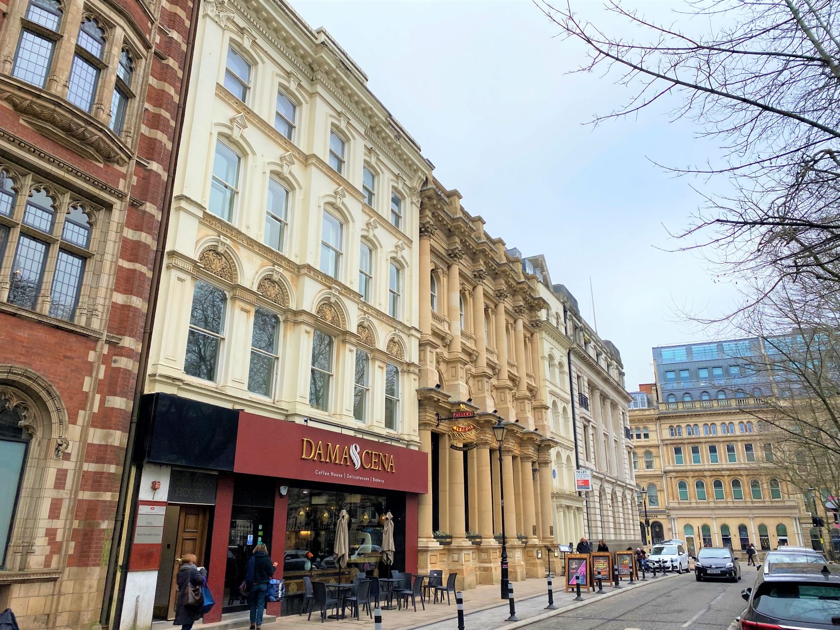 a Bond Wolfe Portman House 2