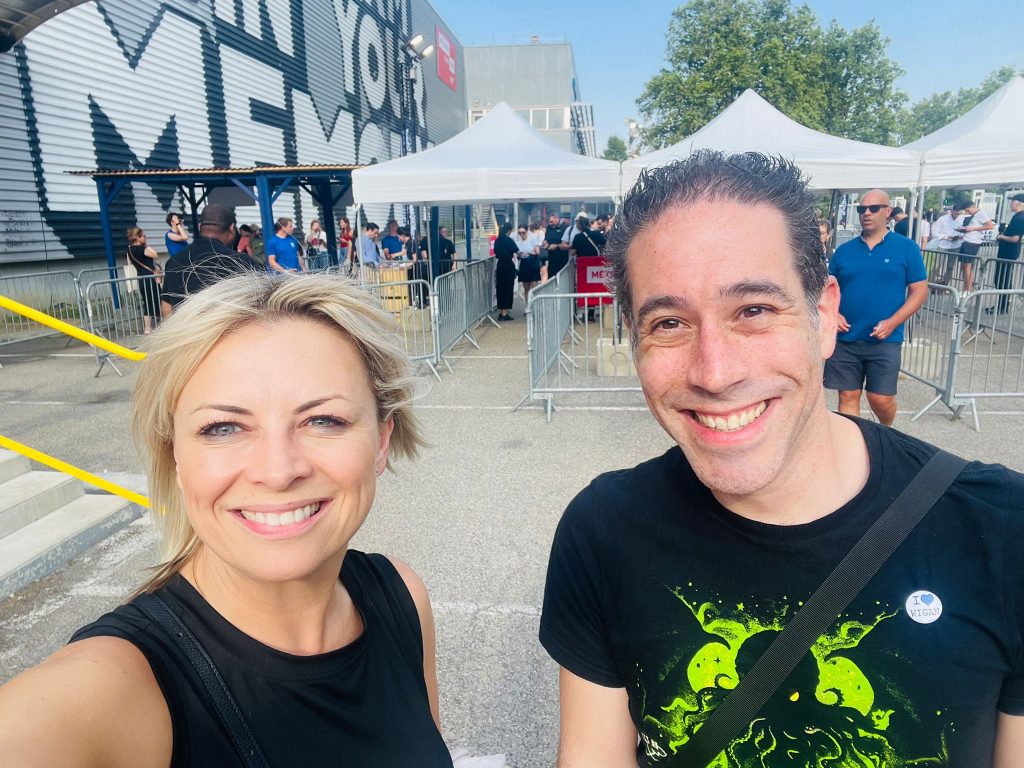 8096656e 8563 4053 a4cf 891d0108da44 2023 06 20 07 13 51 copy From Lyon with Love