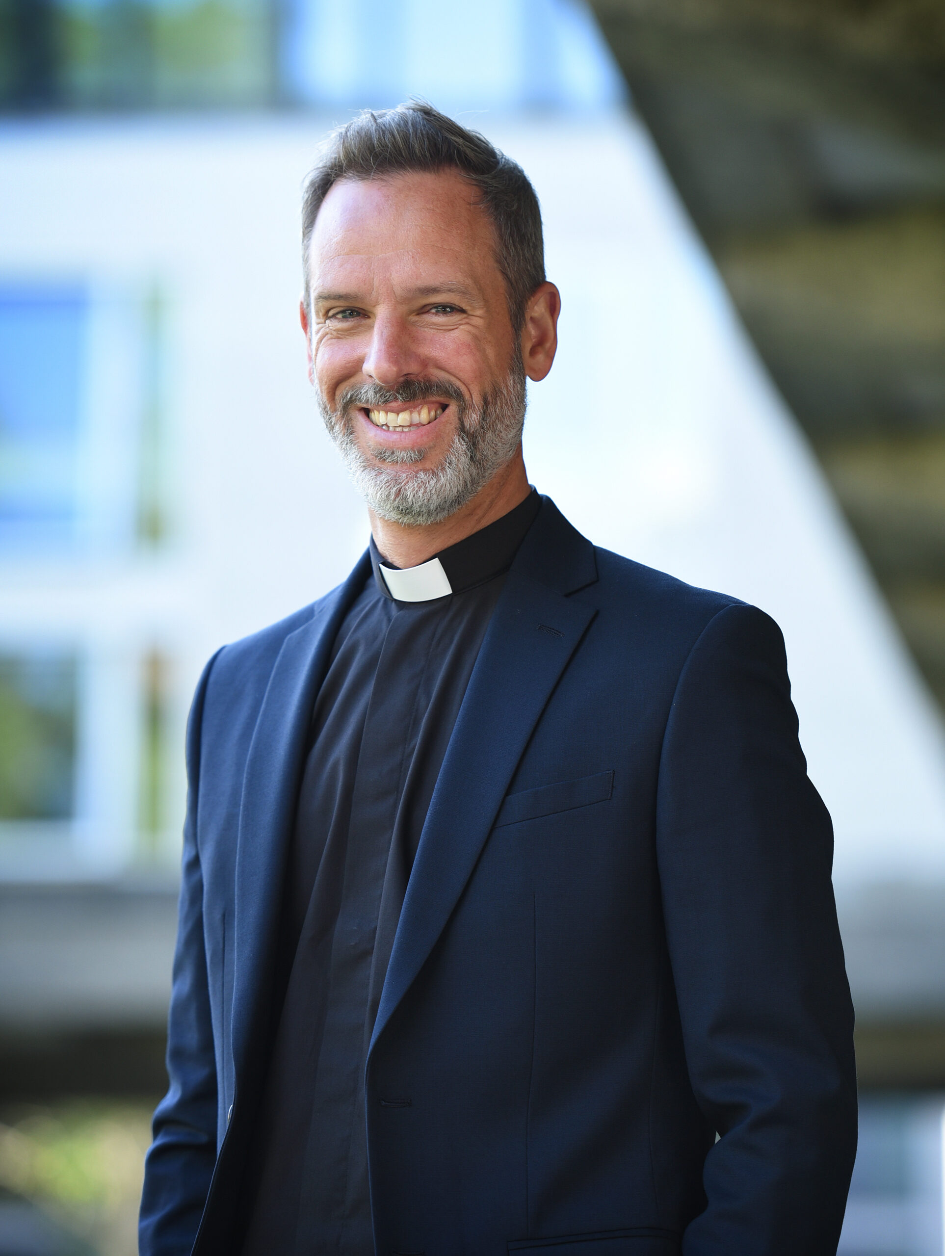 SB1 8986 Headshot 1 Dr Michael Volland