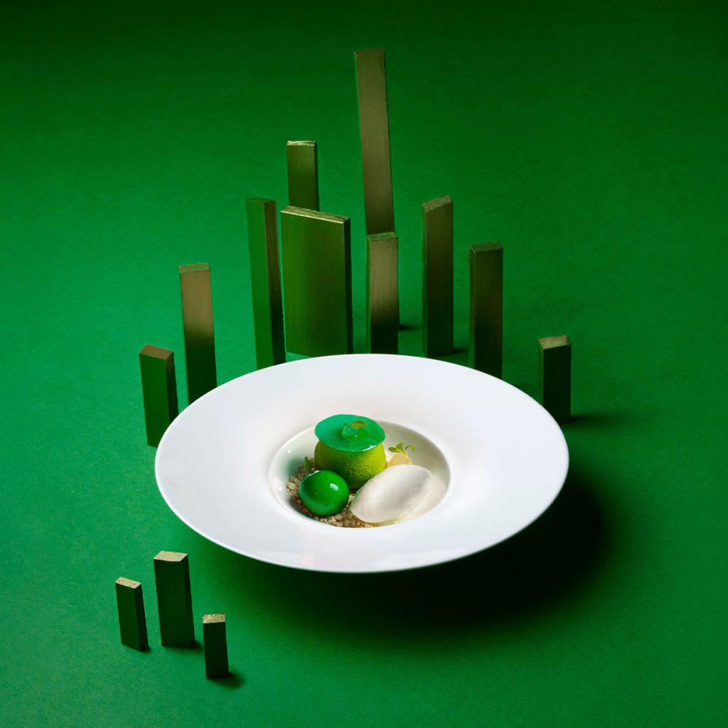 SIX BY NICO TRANSPORTS YOU TO THE EMERALD CITY WITH NEXT MENU 6 SBN Land of Oz Dishes 1x1 Course 6 SIX BY NICO TRANSPORTS YOU TO THE EMERALD CITY WITH NEXT MENU