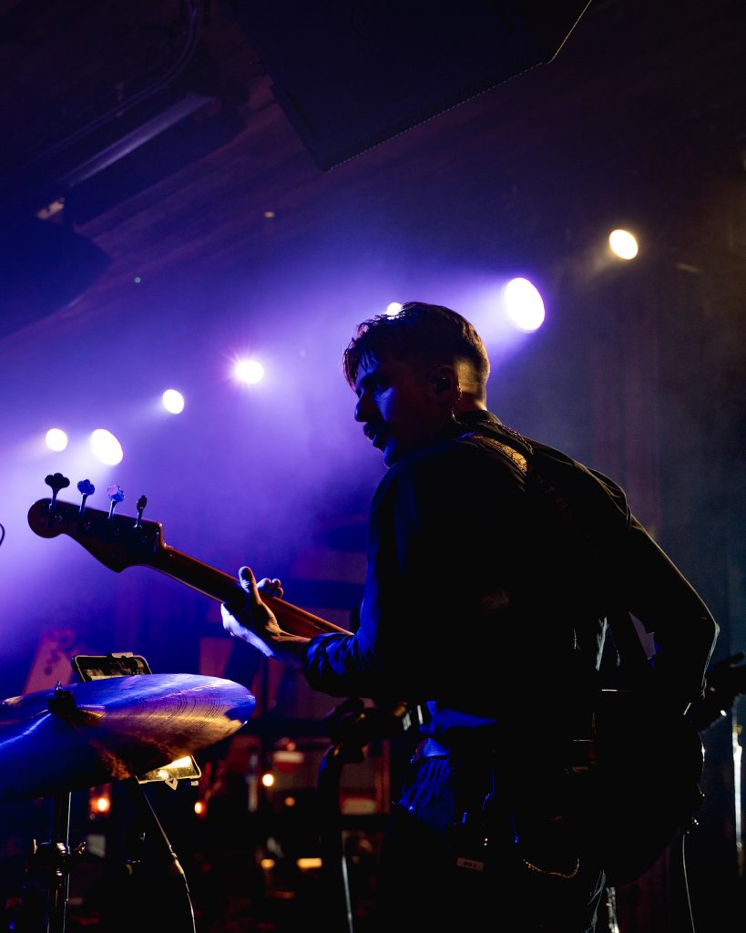 LIVE ENTERTAINMENT: Friday Frölich