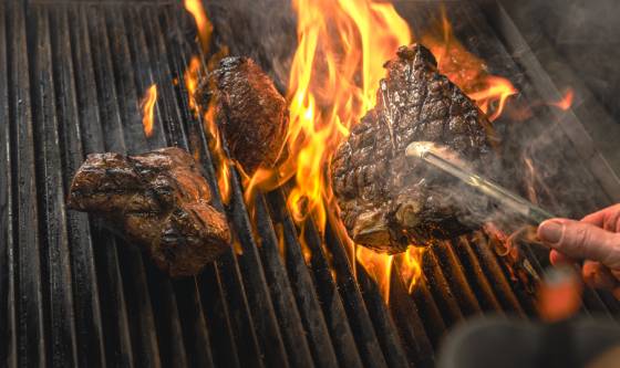 Cow & Sow: Steak Education