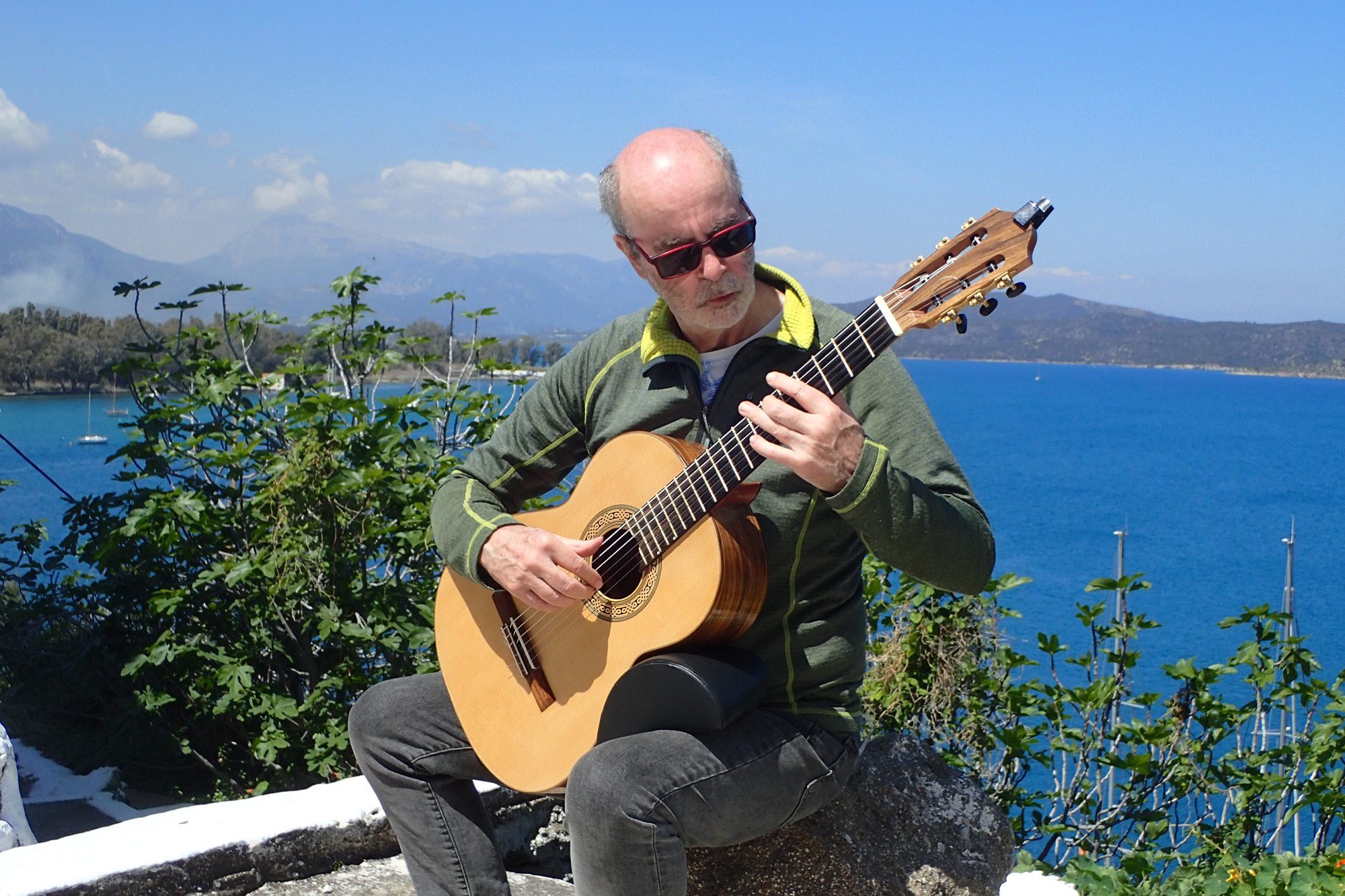 An afternoon of classical guitar with Nigel Modern