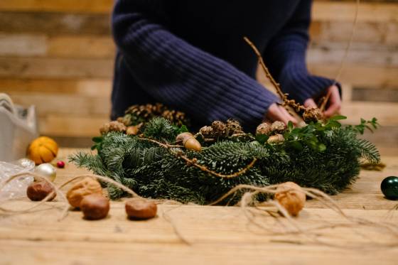 Festive Wreath Making at Cow & Sow